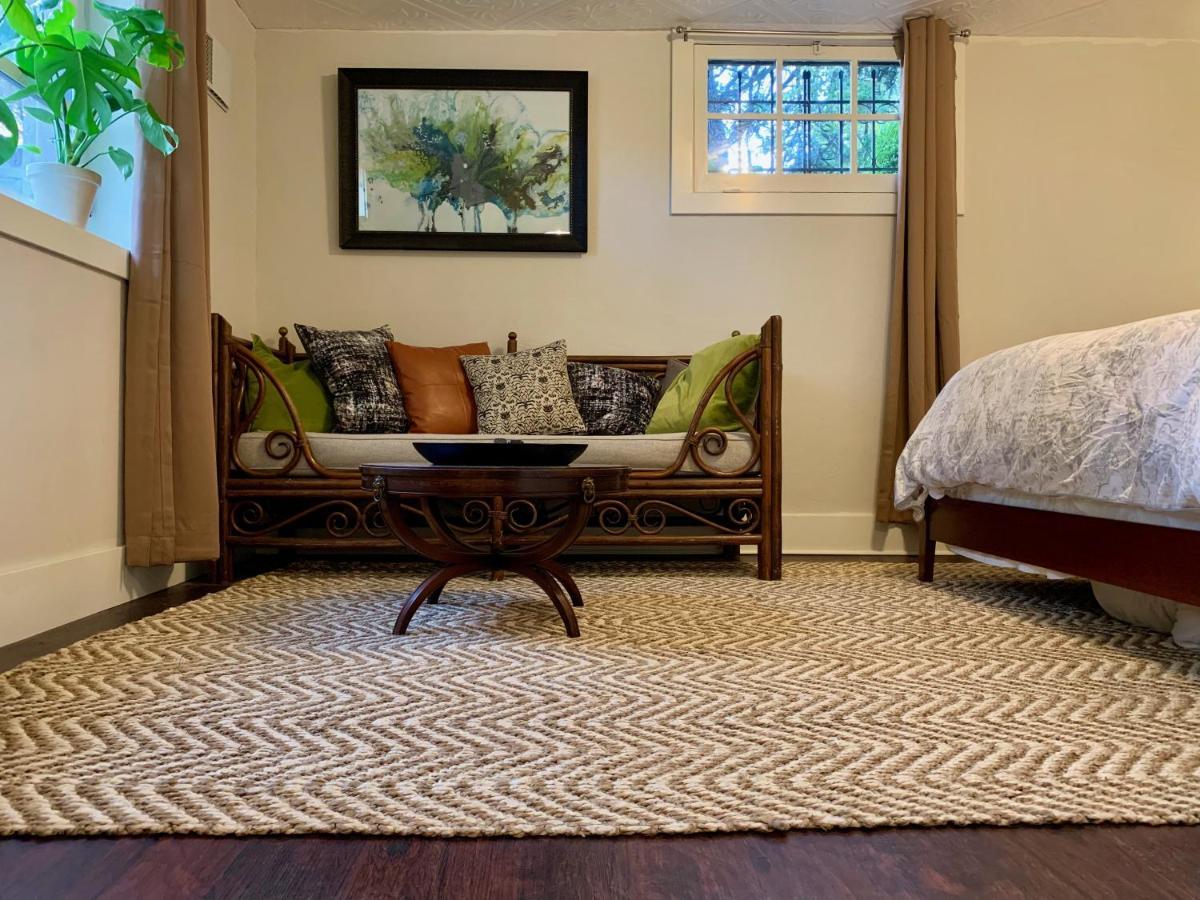Laurelhurst Historic Dougan Suites